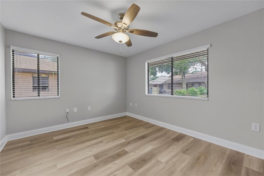 En Venta: $189,900 (3 camas, 2 baños, 1030 Pies cuadrados)