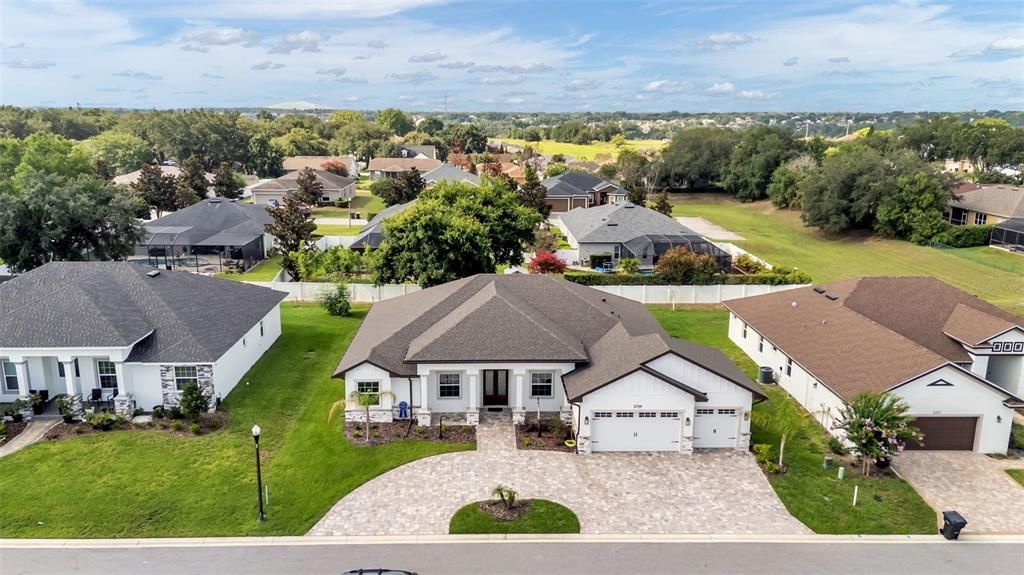 En Venta: $749,900 (4 camas, 3 baños, 2666 Pies cuadrados)