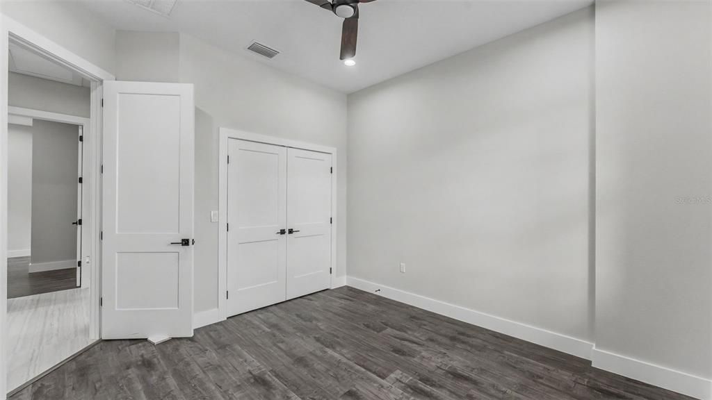 En Venta: $749,900 (4 camas, 3 baños, 2666 Pies cuadrados)