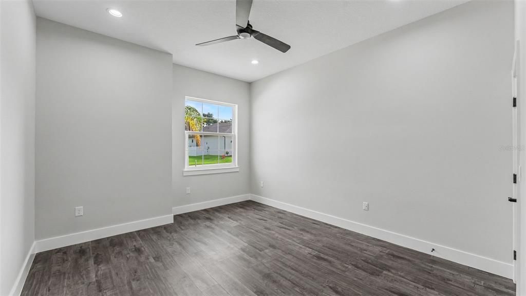 En Venta: $749,900 (4 camas, 3 baños, 2666 Pies cuadrados)