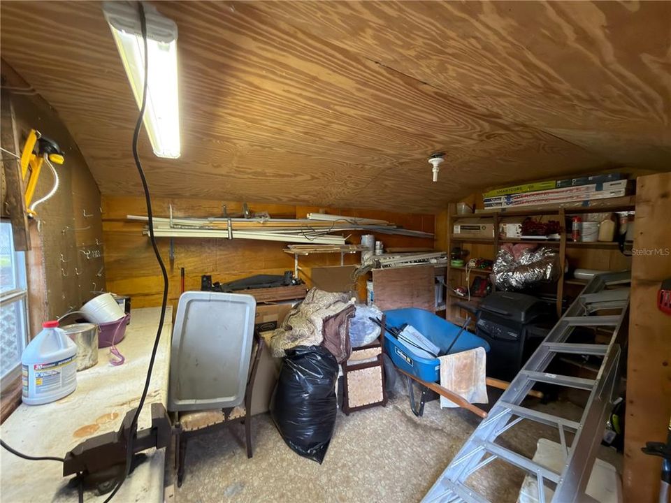 For Sale: $230,000 (3 beds, 2 baths, 1800 Square Feet)