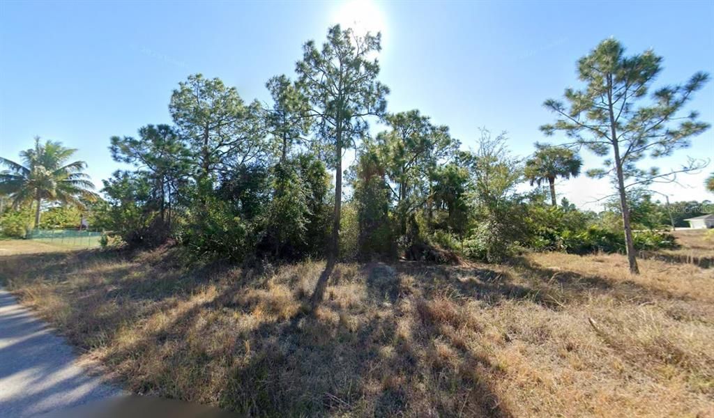 En Venta: $19,000 (0.24 acres)