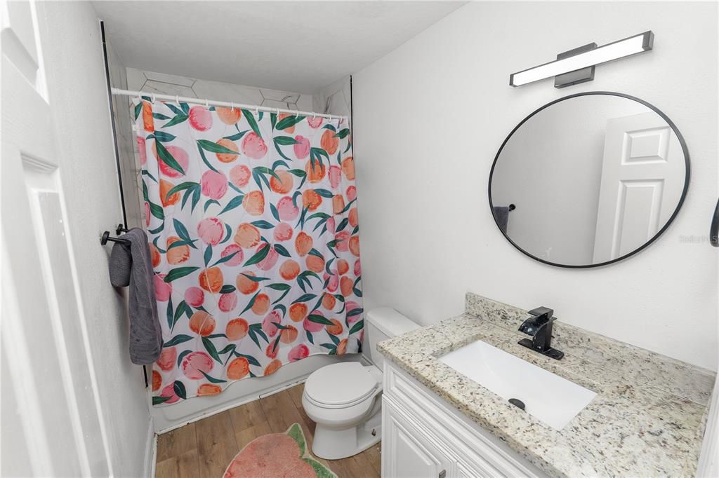 En Venta: $230,000 (3 camas, 2 baños, 1243 Pies cuadrados)