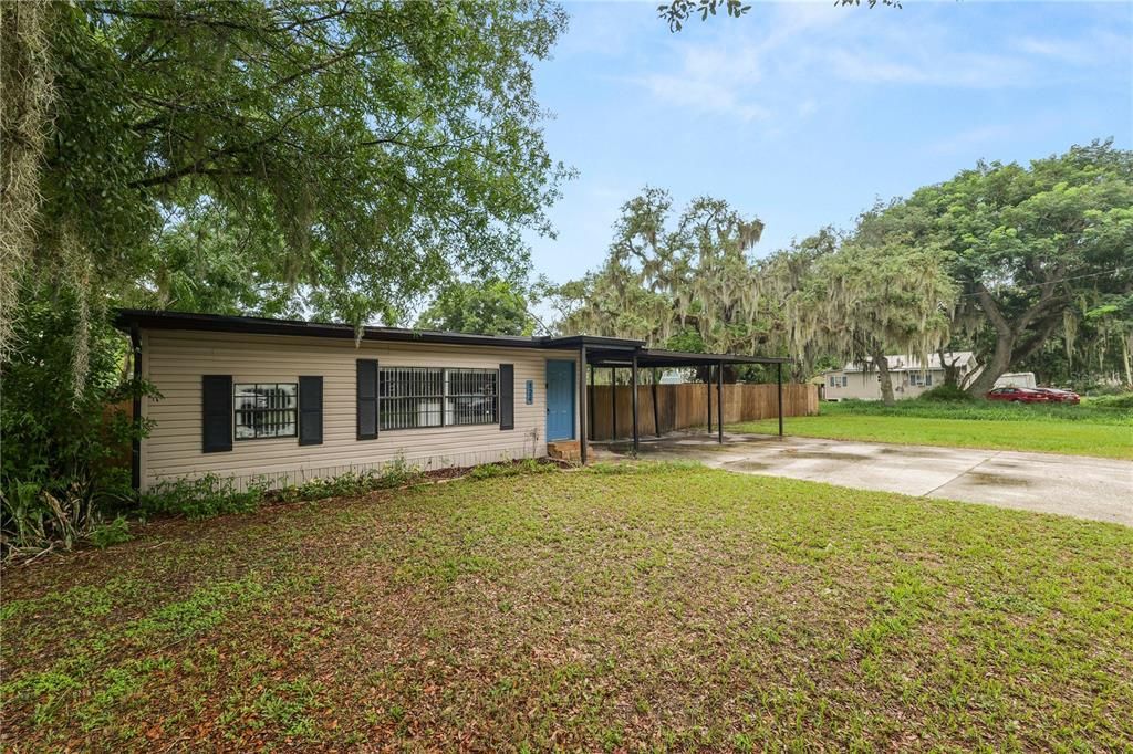 En Venta: $230,000 (3 camas, 2 baños, 1243 Pies cuadrados)