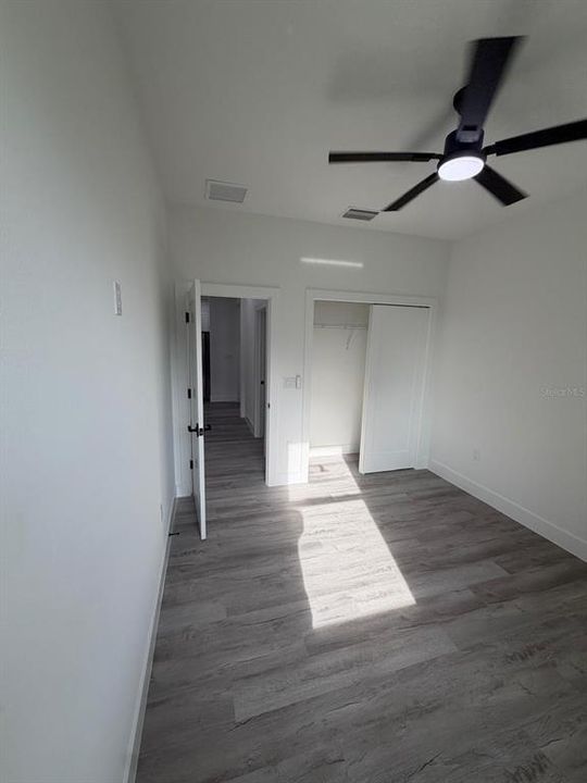 For Sale: $335,000 (4 beds, 2 baths, 1850 Square Feet)