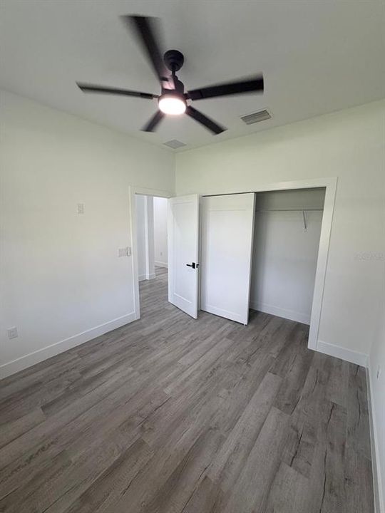 For Sale: $335,000 (4 beds, 2 baths, 1850 Square Feet)