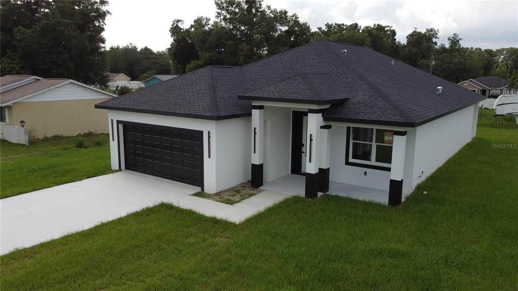 For Sale: $335,000 (4 beds, 2 baths, 1850 Square Feet)