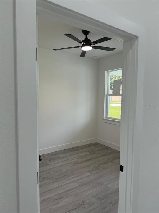 For Sale: $335,000 (4 beds, 2 baths, 1850 Square Feet)
