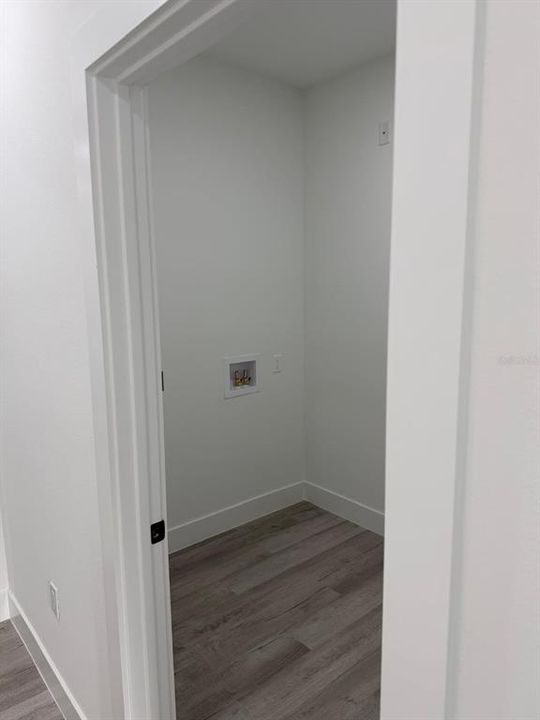 For Sale: $335,000 (4 beds, 2 baths, 1850 Square Feet)