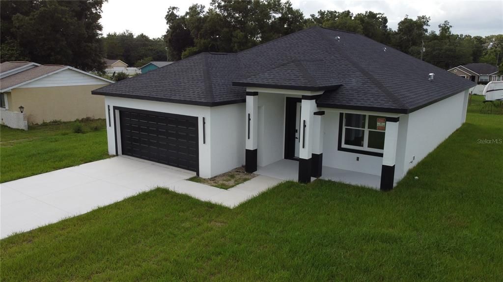 For Sale: $335,000 (4 beds, 2 baths, 1850 Square Feet)