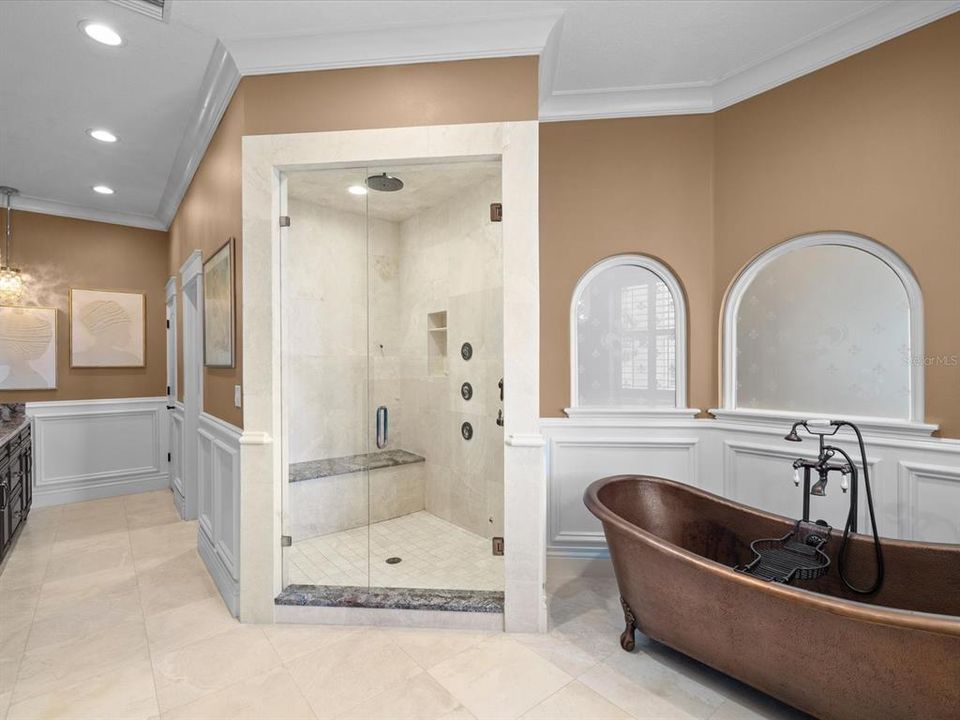 En Venta: $3,950,000 (4 camas, 4 baños, 6111 Pies cuadrados)