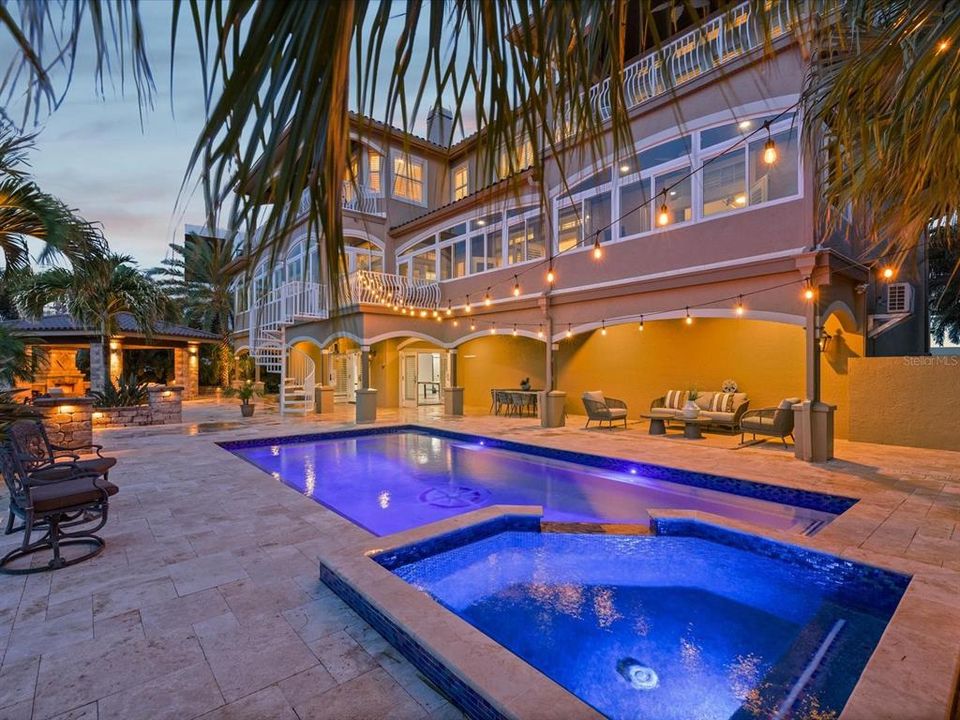 En Venta: $3,950,000 (4 camas, 4 baños, 6111 Pies cuadrados)