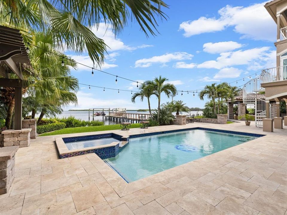 En Venta: $3,950,000 (4 camas, 4 baños, 6111 Pies cuadrados)