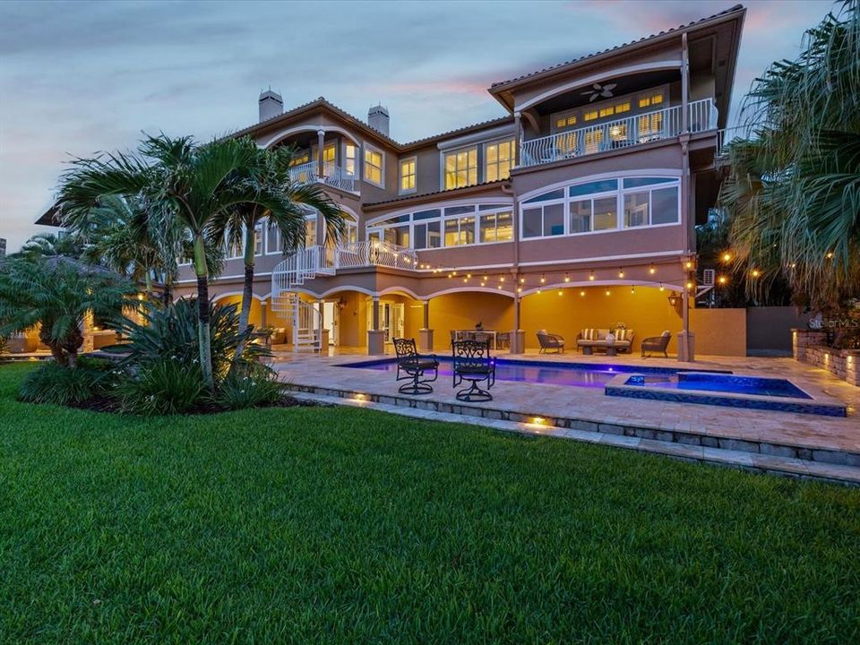 En Venta: $3,950,000 (4 camas, 4 baños, 6111 Pies cuadrados)