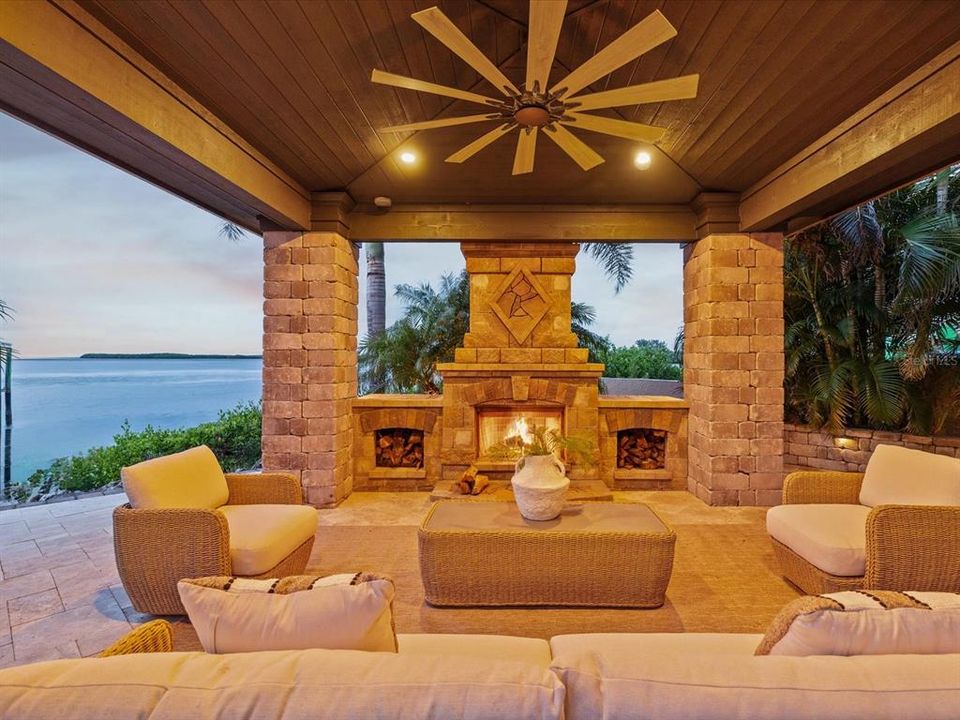 En Venta: $3,950,000 (4 camas, 4 baños, 6111 Pies cuadrados)