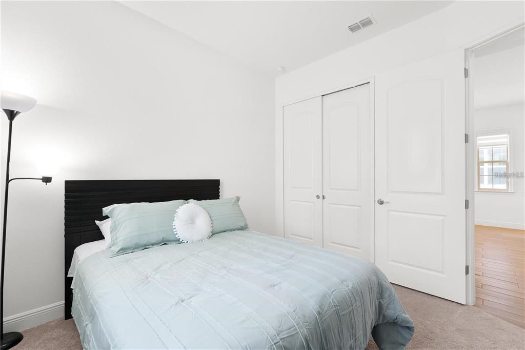 For Rent: $3,200 (3 beds, 2 baths, 1617 Square Feet)