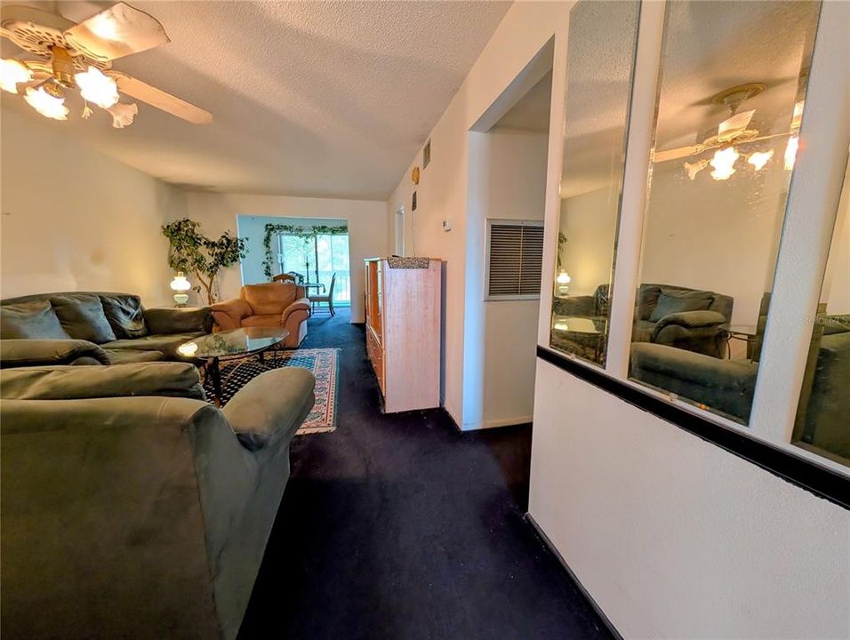 For Sale: $45,000 (2 beds, 1 baths, 960 Square Feet)