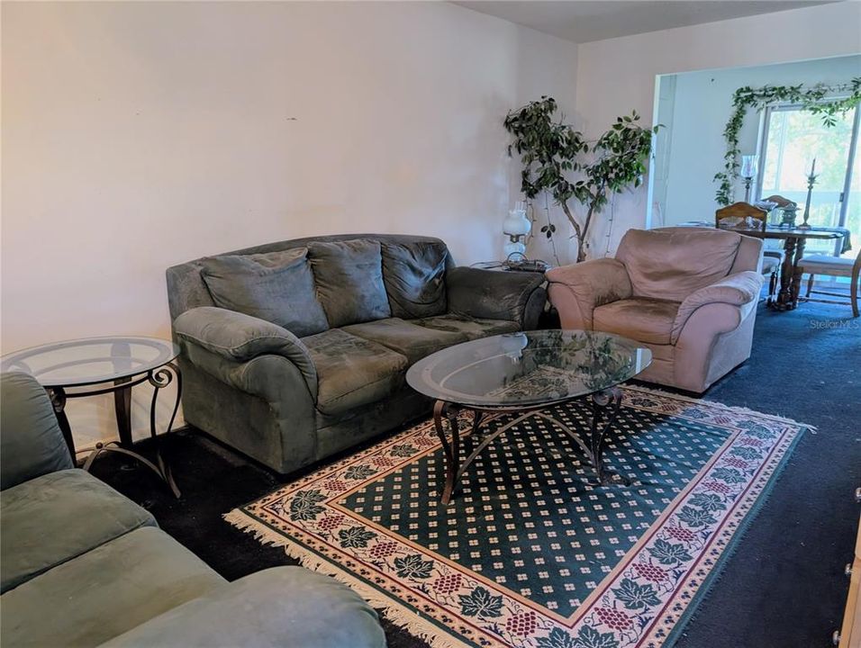 For Sale: $45,000 (2 beds, 1 baths, 960 Square Feet)