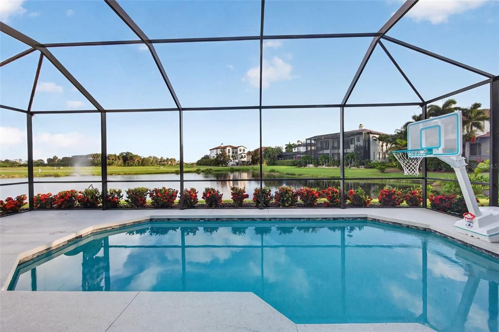 En Venta: $1,250,000 (4 camas, 3 baños, 2311 Pies cuadrados)