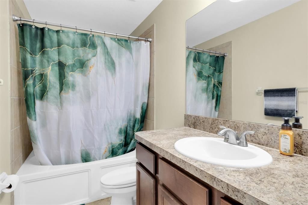 For Sale: $249,000 (2 beds, 2 baths, 1501 Square Feet)