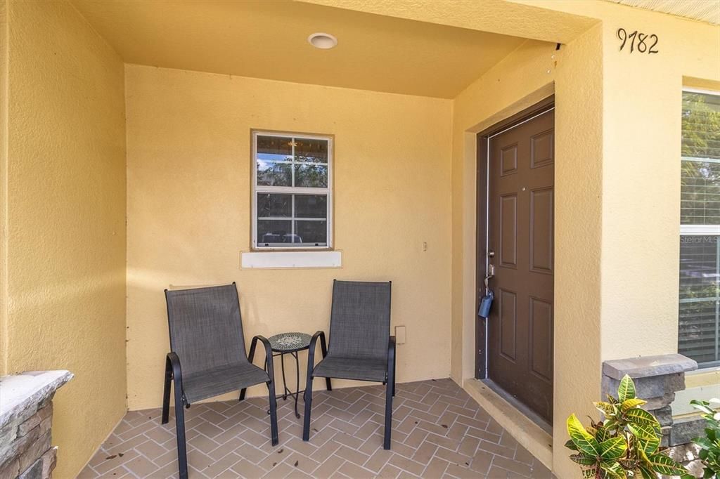 For Sale: $249,000 (2 beds, 2 baths, 1501 Square Feet)