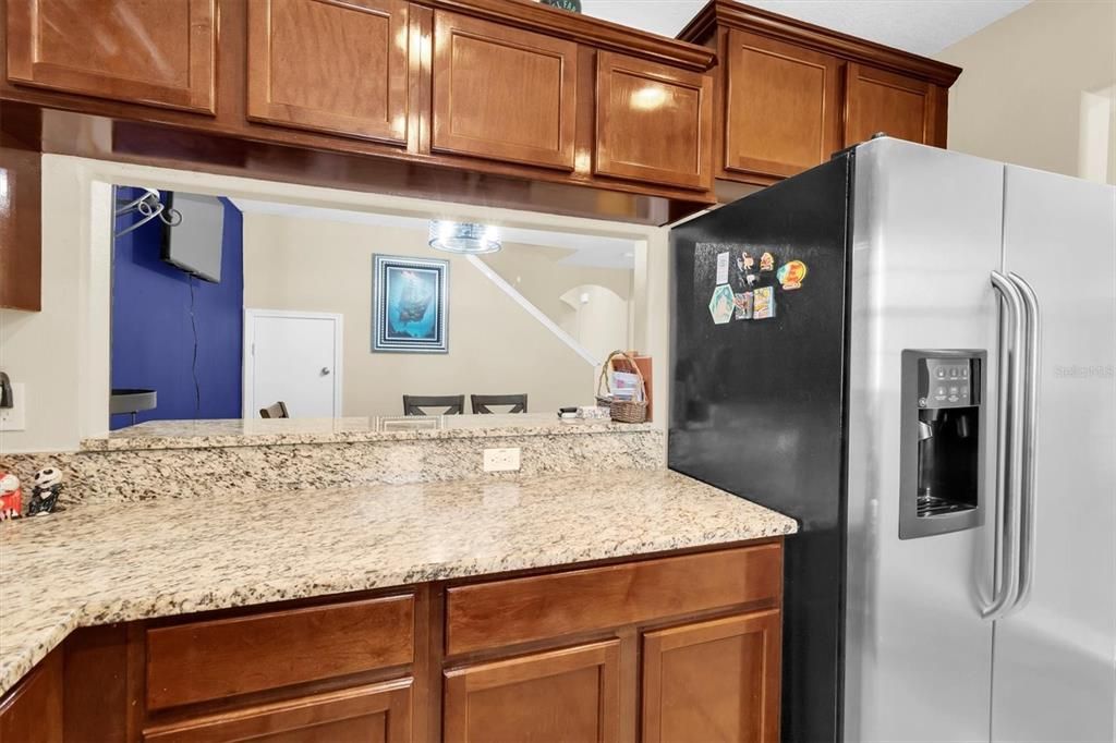 For Sale: $249,000 (2 beds, 2 baths, 1501 Square Feet)