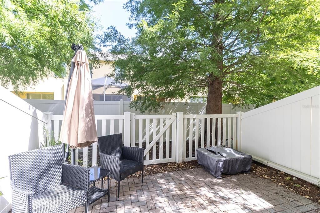 For Sale: $249,000 (2 beds, 2 baths, 1501 Square Feet)