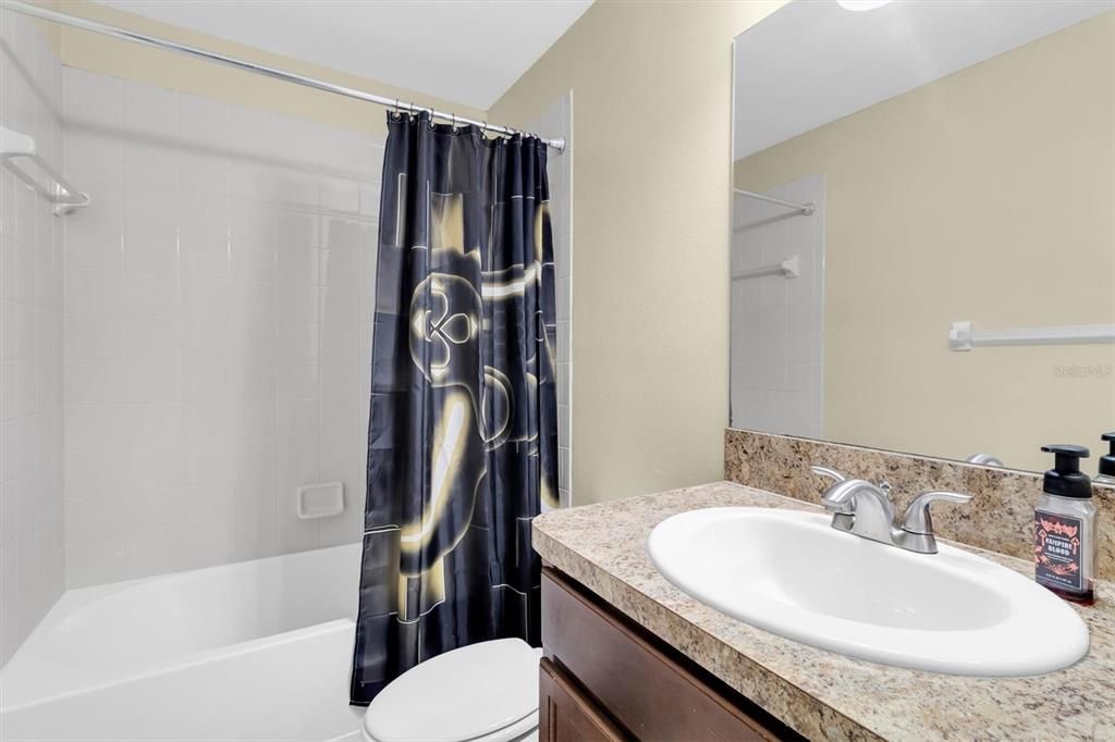 For Sale: $249,000 (2 beds, 2 baths, 1501 Square Feet)
