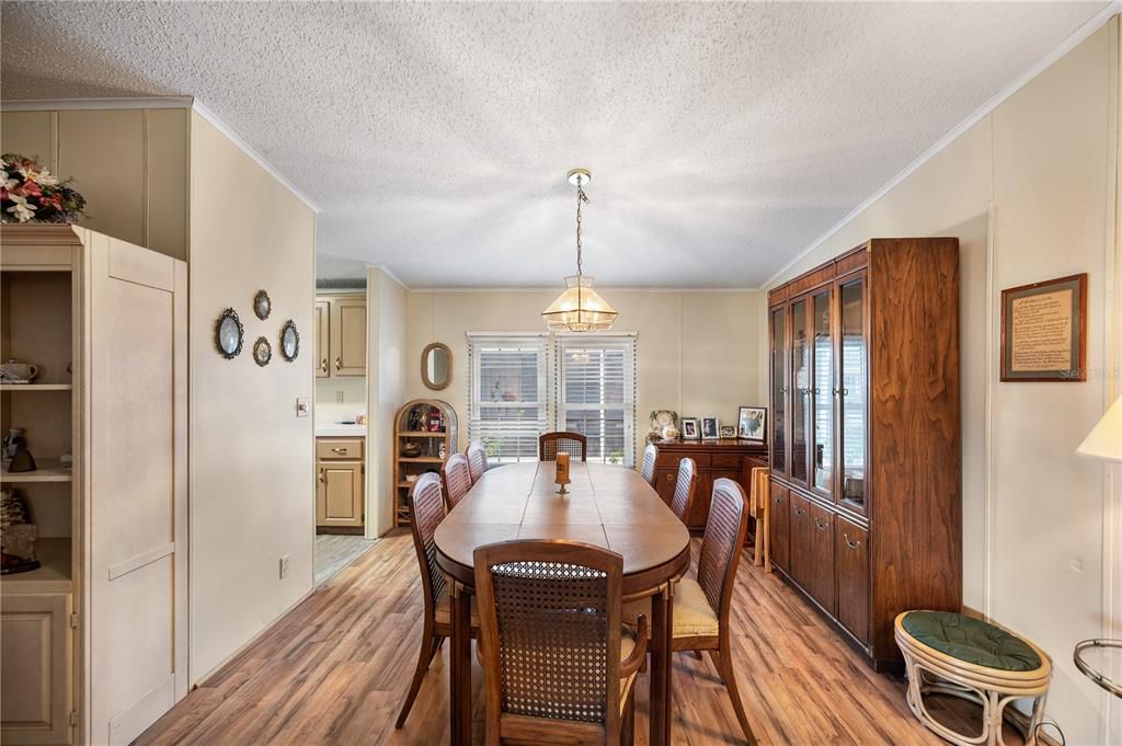 : $195,000 (2 спален, 2 ванн, 1846 Квадратных фут)