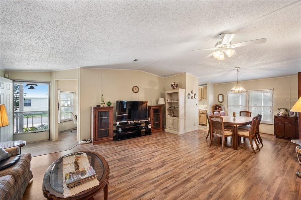 : $195,000 (2 спален, 2 ванн, 1846 Квадратных фут)