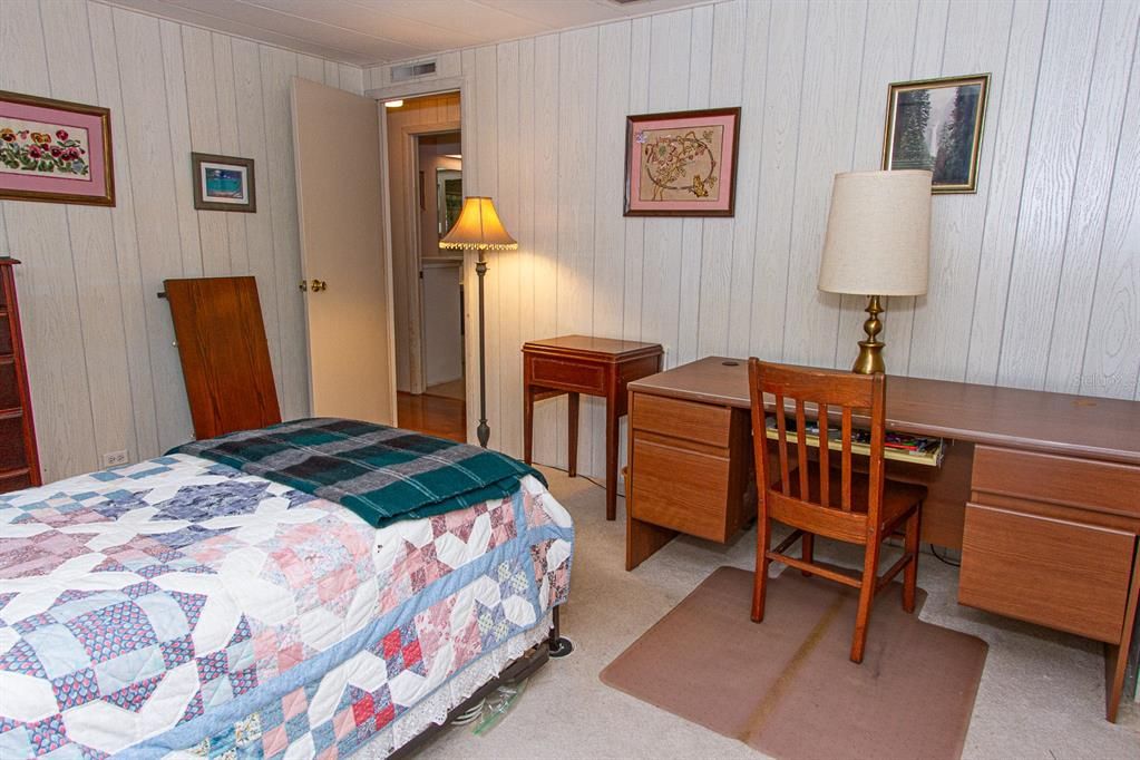 For Sale: $118,000 (2 beds, 2 baths, 1248 Square Feet)