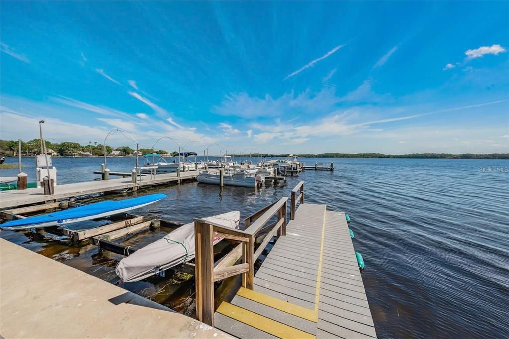 For Sale: $118,000 (2 beds, 2 baths, 1248 Square Feet)