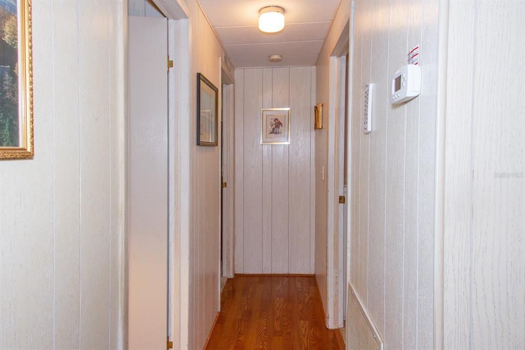 For Sale: $118,000 (2 beds, 2 baths, 1248 Square Feet)