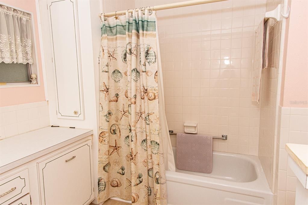 For Sale: $118,000 (2 beds, 2 baths, 1248 Square Feet)