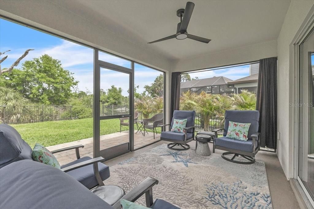 For Sale: $525,000 (4 beds, 3 baths, 2200 Square Feet)