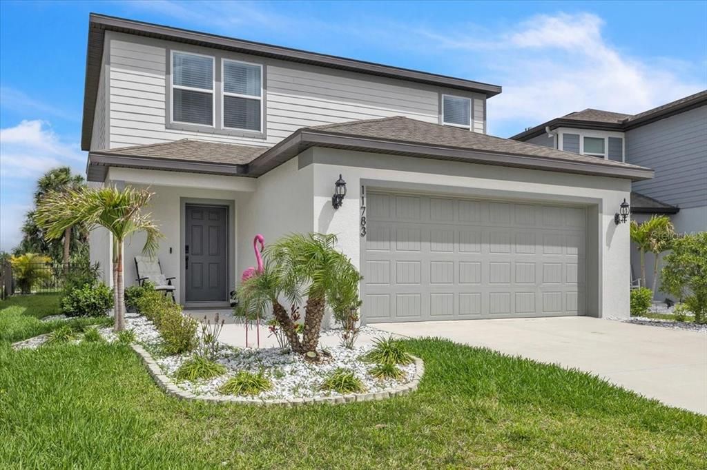 For Sale: $525,000 (4 beds, 3 baths, 2200 Square Feet)