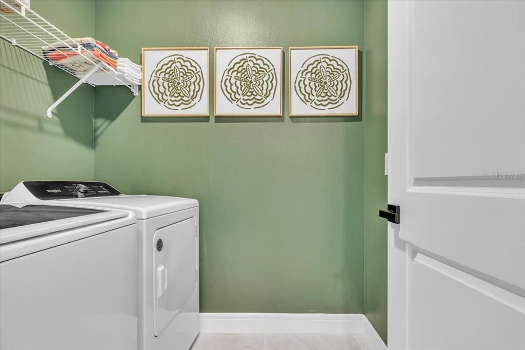 For Sale: $525,000 (4 beds, 3 baths, 2200 Square Feet)