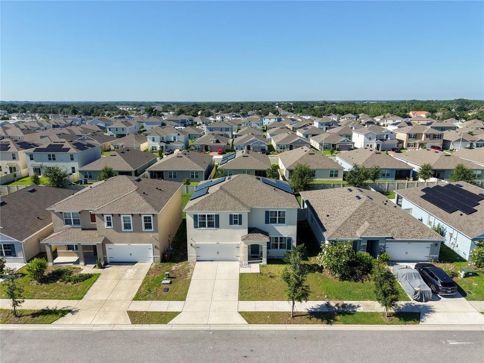 For Rent: $2,500 (5 beds, 3 baths, 2696 Square Feet)