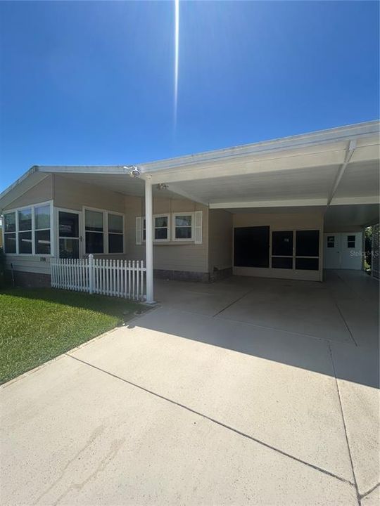 For Sale: $153,000 (2 beds, 2 baths, 1232 Square Feet)