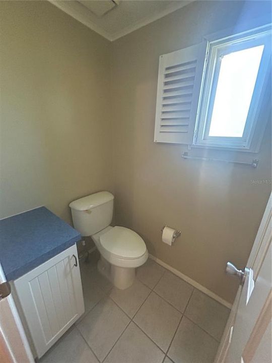 For Sale: $153,000 (2 beds, 2 baths, 1232 Square Feet)