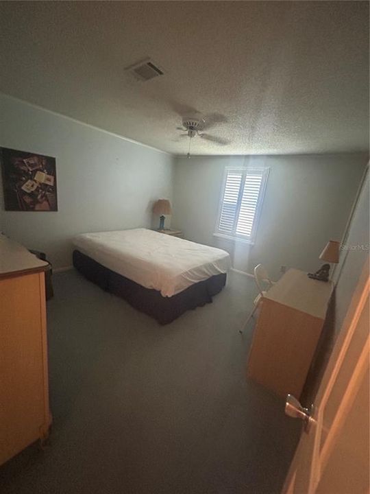 For Sale: $153,000 (2 beds, 2 baths, 1232 Square Feet)