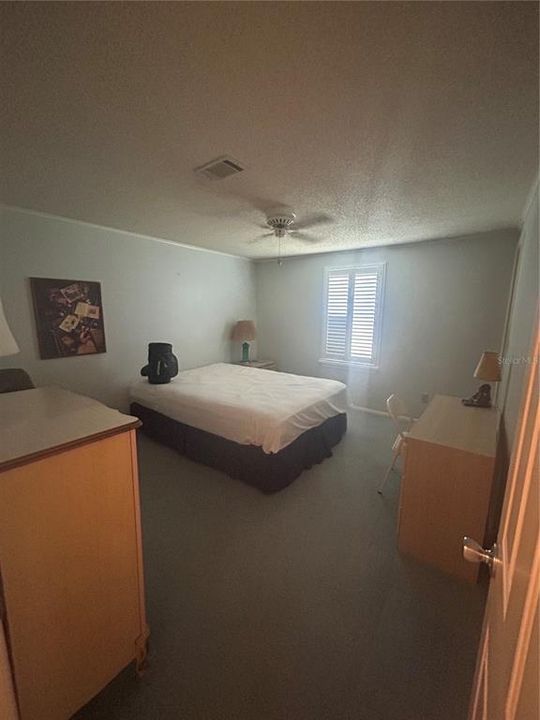For Sale: $153,000 (2 beds, 2 baths, 1232 Square Feet)