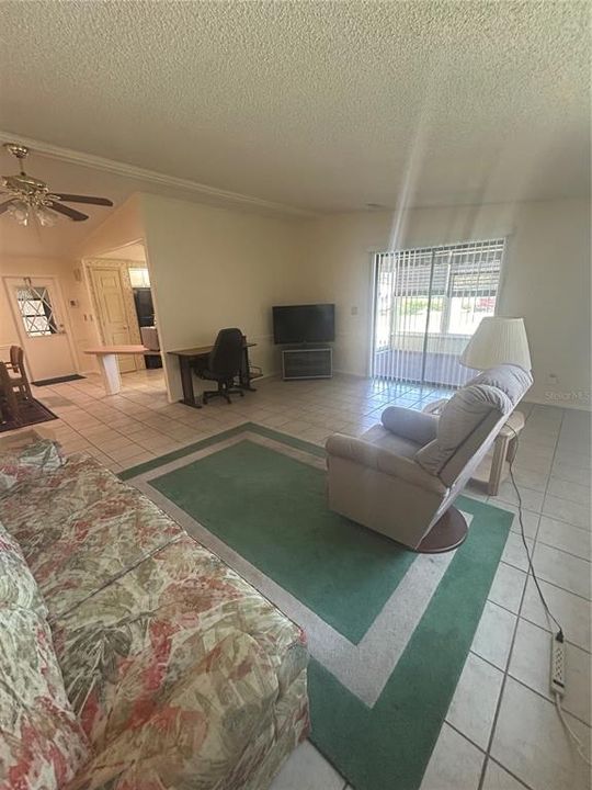 For Sale: $153,000 (2 beds, 2 baths, 1232 Square Feet)