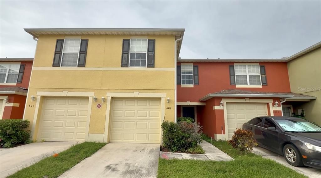 For Rent: $2,100 (3 beds, 2 baths, 1495 Square Feet)