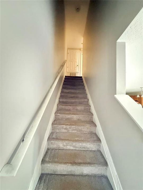 For Rent: $2,100 (3 beds, 2 baths, 1495 Square Feet)
