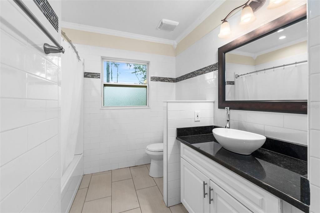 На продажу: $459,999 (3 спален, 2 ванн, 2094 Квадратных фут)