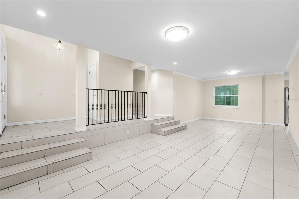 На продажу: $459,999 (3 спален, 2 ванн, 2094 Квадратных фут)