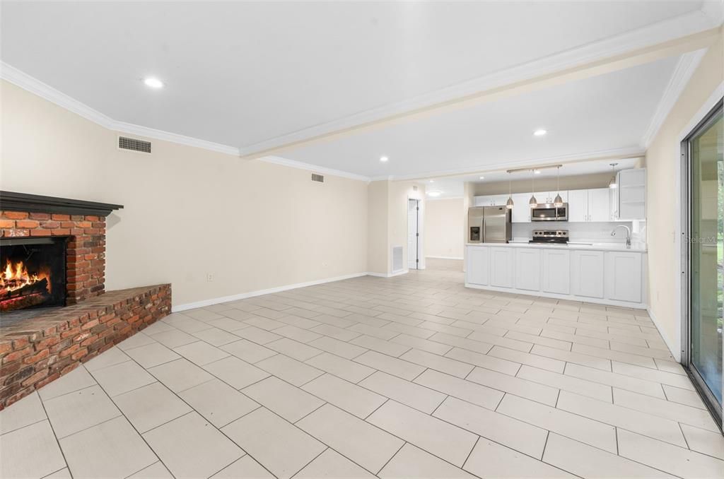 На продажу: $459,999 (3 спален, 2 ванн, 2094 Квадратных фут)