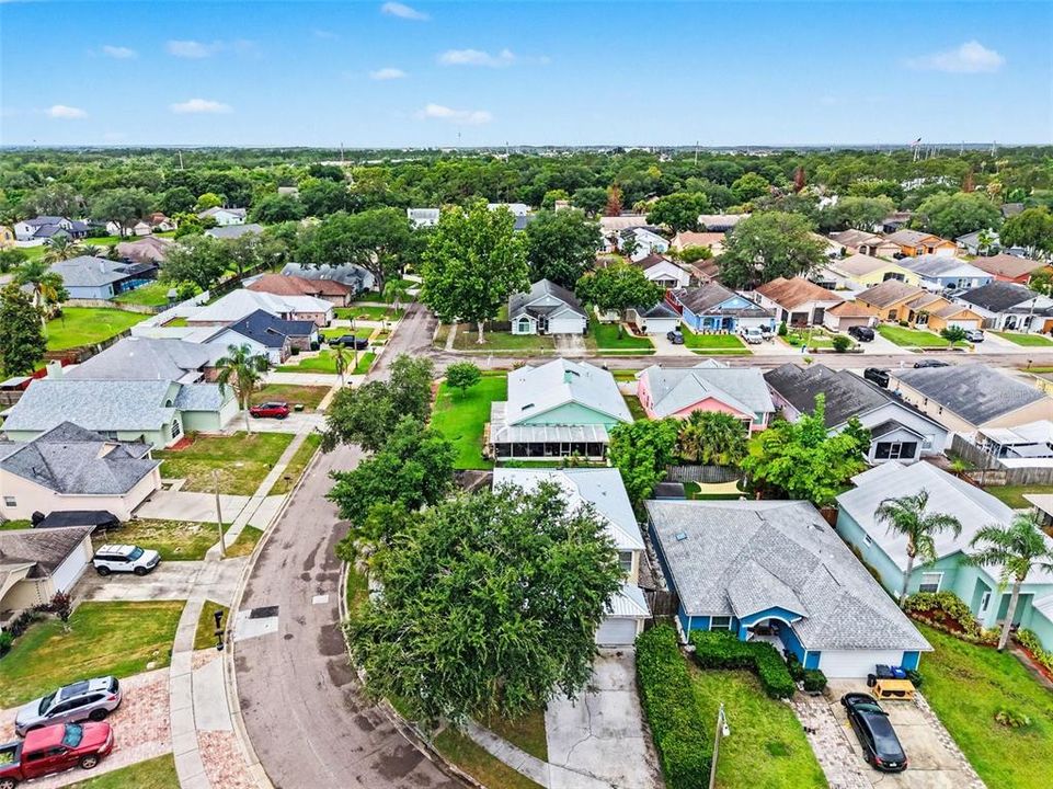 На продажу: $379,900 (3 спален, 2 ванн, 1928 Квадратных фут)