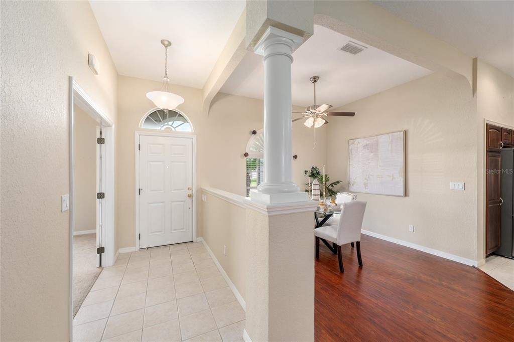 For Sale: $459,000 (3 beds, 3 baths, 2043 Square Feet)